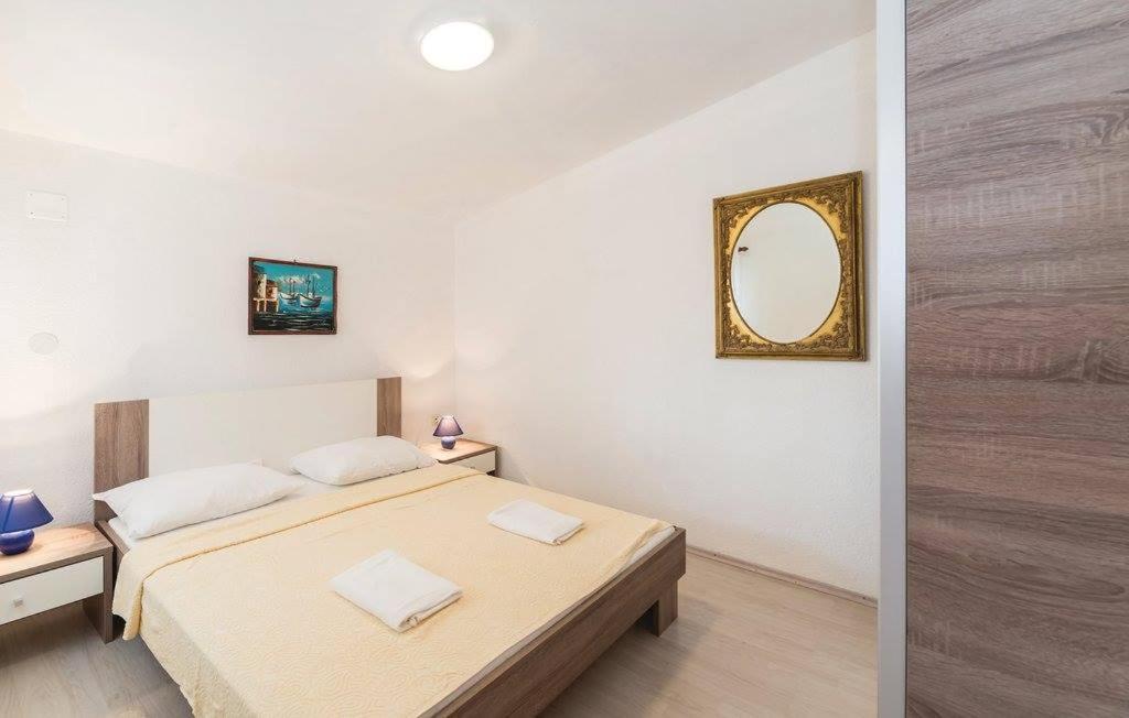 Apartmani Prpic Vir Ngoại thất bức ảnh